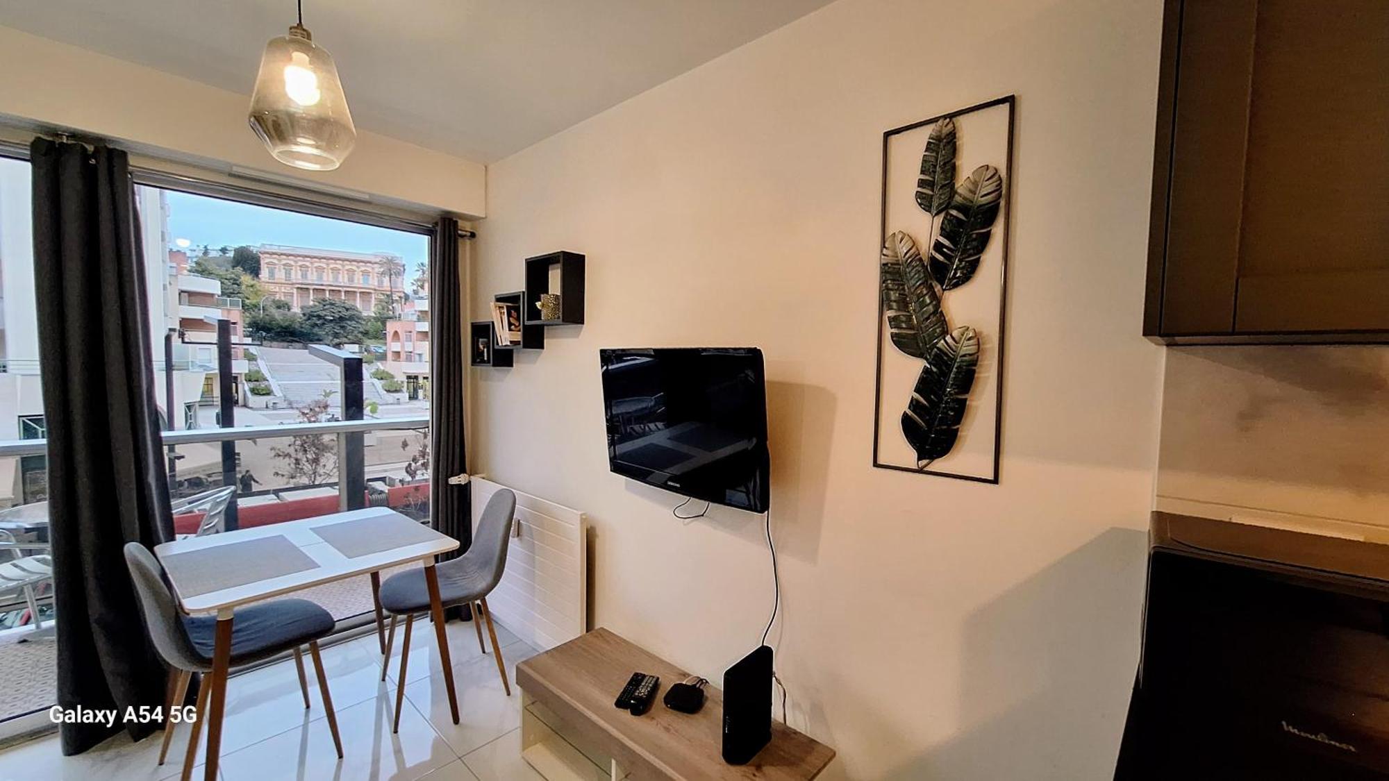 Cosy Studio 200 M From Nice Beach & Promenade Des Anglais Apartment Exterior photo